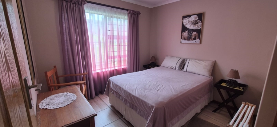 4 Bedroom Property for Sale in Seemeeu Park Western Cape